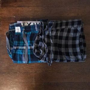 (2) Men’s Flannel Pajama Bottoms